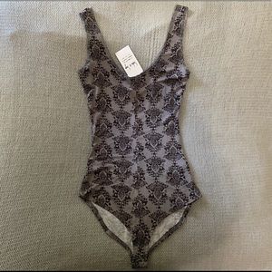 Sadie and Sage gray and black print bodysuit NWT